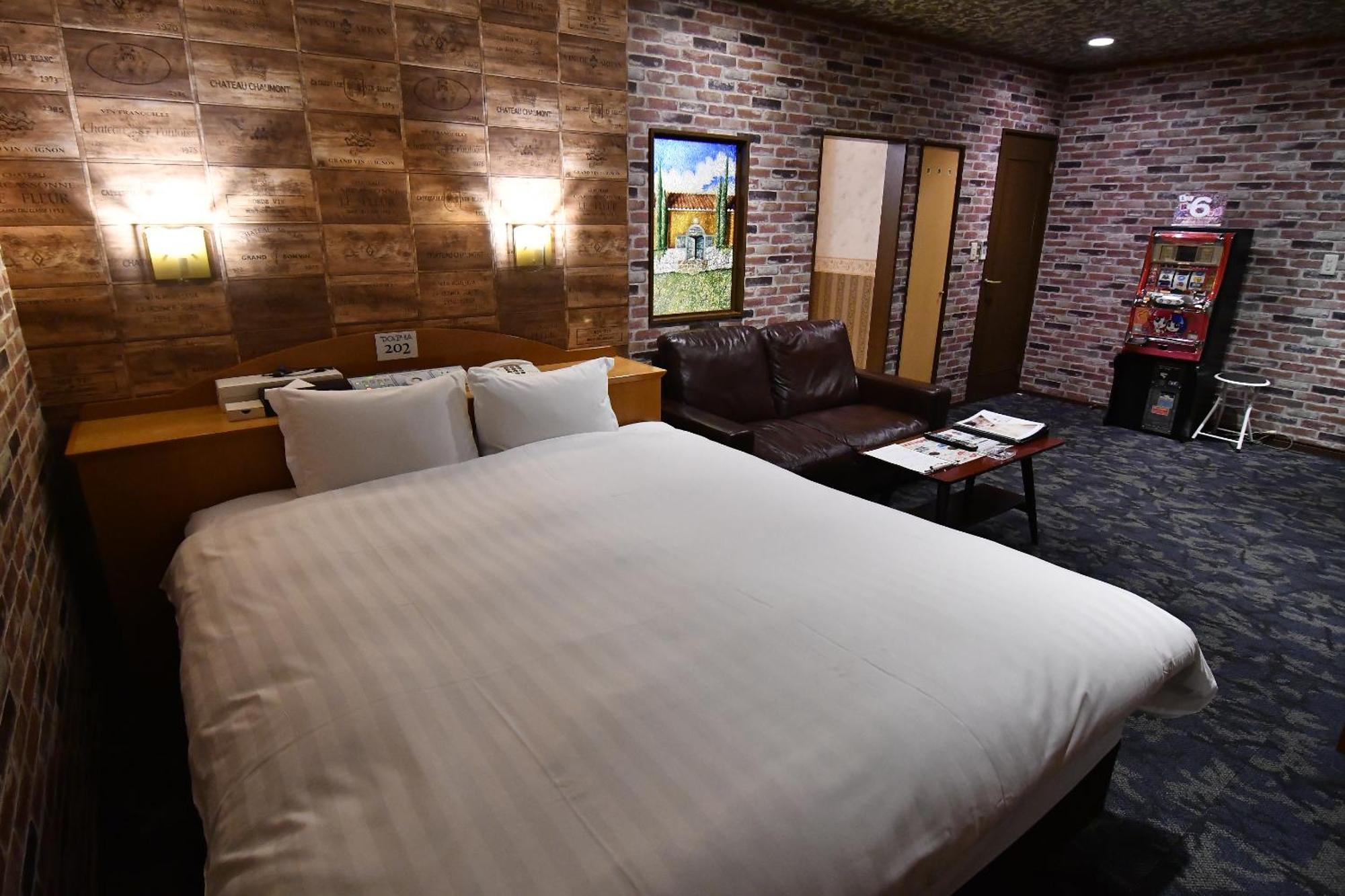 Hotel Dolphia-Adult Only Daisen  ภายนอก รูปภาพ